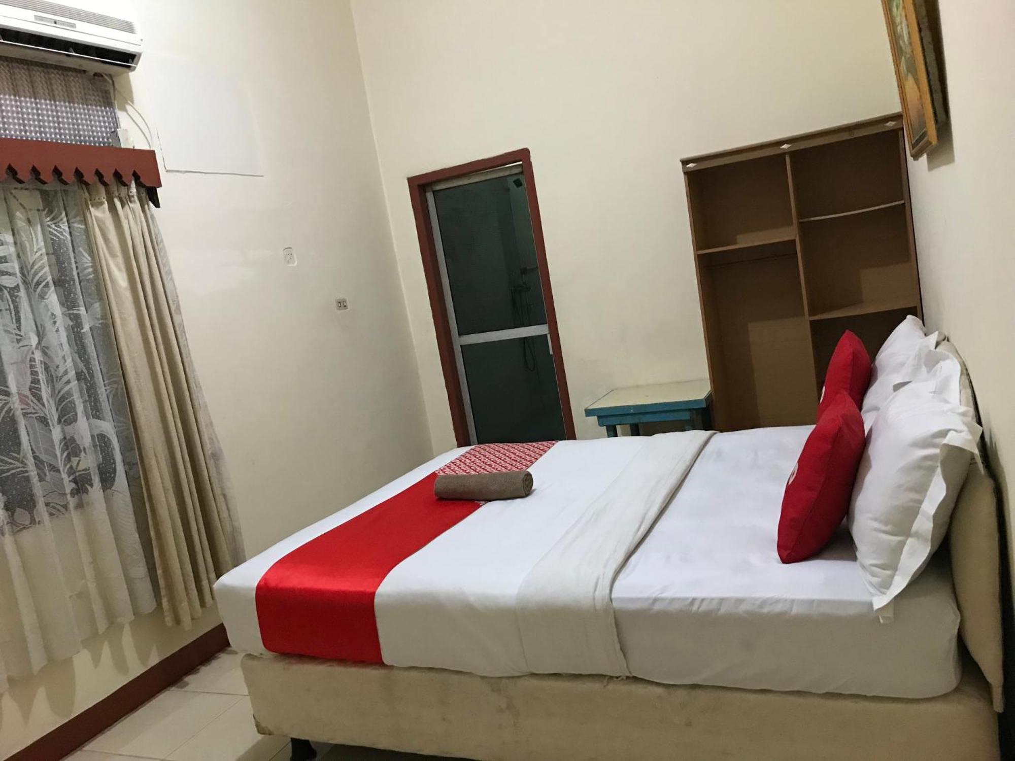 Oyo 2177 Trikora Indah Residence Palembang Luaran gambar